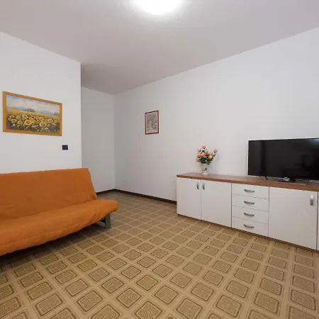 Alba-1 By Interhome *
